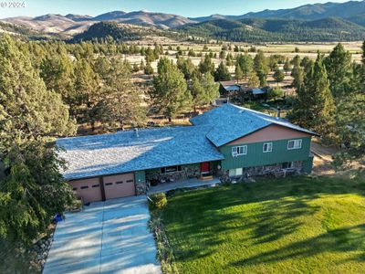 27575 Pine Creek Rd, House other with 4 bedrooms, 2 bathrooms and 2 parking in JohnDay OR | Image 1