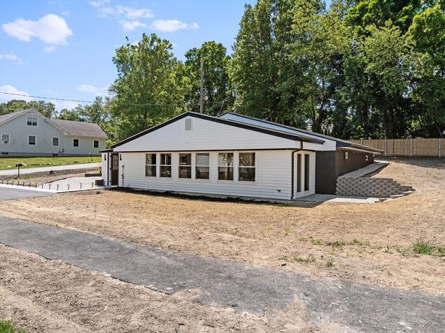 22 Swan St, House other with 3 bedrooms, 1 bathrooms and 8 parking in Fall River MA | Image 25