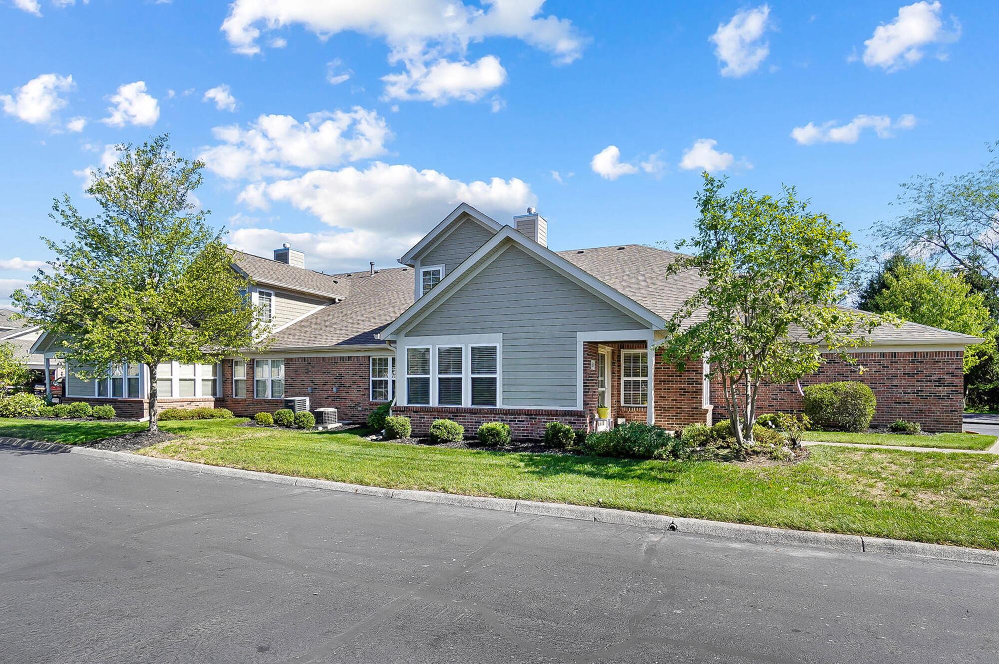 Escott St, Grove City, OH 43123