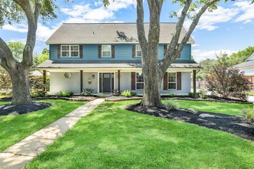 404 Independence Drive, Friendswood, TX, 77546 | Card Image