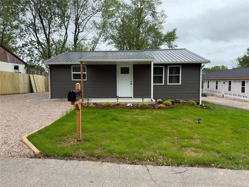 229 Siebenman St, Bourbon, MO, 65441-9609 | Card Image