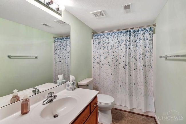 3950 Olde Savannah Dr, Condo with 2 bedrooms, 2 bathrooms and null parking in Colerain Twp OH | Image 25