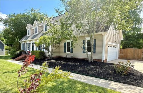 1104 Elmwood Avenue, High Point, NC, 27265 | Card Image