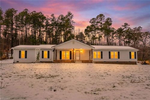 4855 Talley Rd, Walkertown, NC, 27051-9520 | Card Image