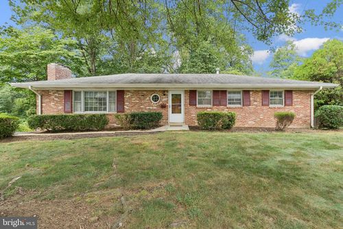 4624 Braeburn Dr, FAIRFAX, VA, 22032-1829 | Card Image