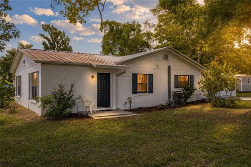 5207 10th St, Zephyrhills, FL, 33542-5053 | Card Image