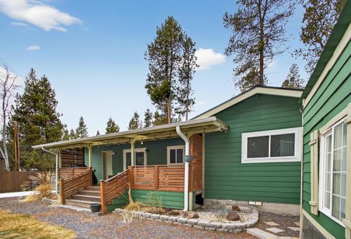 55762 Snow Goose Rd, Bend, OR, 97707-2350 | Card Image