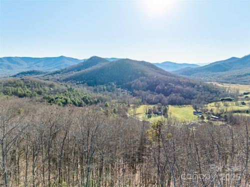 5-and-6-9999 N Fork Rd, Black Mountain, NC, 28711 | Card Image