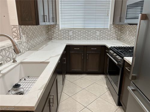 apt-514-2201 Ramsgate Dr, Henderson, NV, 89074-6115 | Card Image