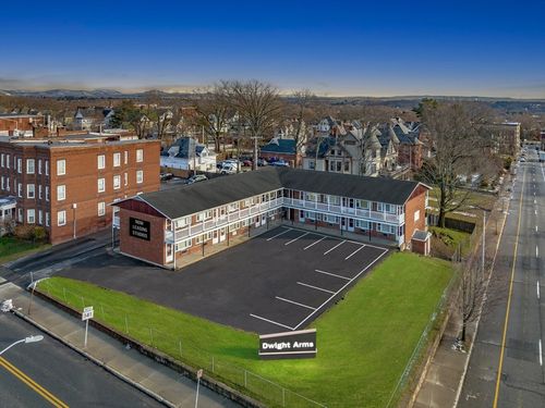 apt-o-1159 Dwight St, Holyoke, MA, 01040-3334 | Card Image