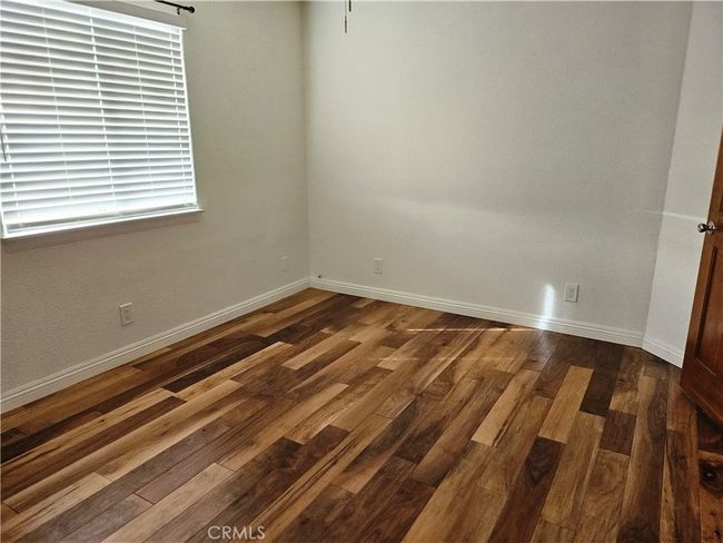 27600 Silver Lakes Pkwy, House other with 4 bedrooms, 3 bathrooms and 2 parking in Helendale CA | Image 34