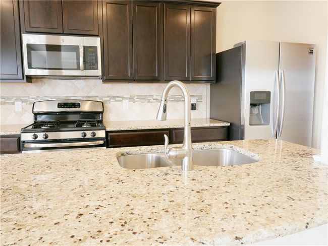 10020 Pinnacle Crest Loop, House other with 3 bedrooms, 3 bathrooms and 4 parking in Austin TX | Image 13