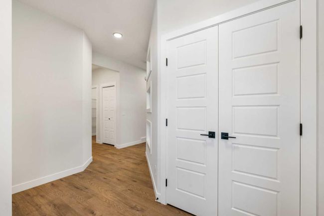 26 Legacy Reach Park, Home with 4 bedrooms, 2 bathrooms and 4 parking in Calgary AB | Image 6