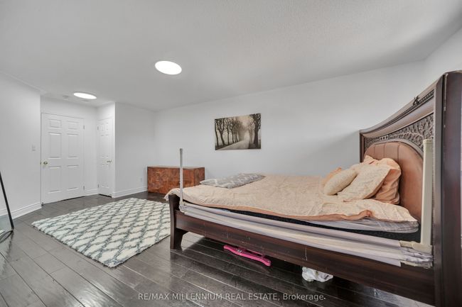 86 Cookview Dr, House attached with 5 bedrooms, 4 bathrooms and 2 parking in Brampton ON | Image 26