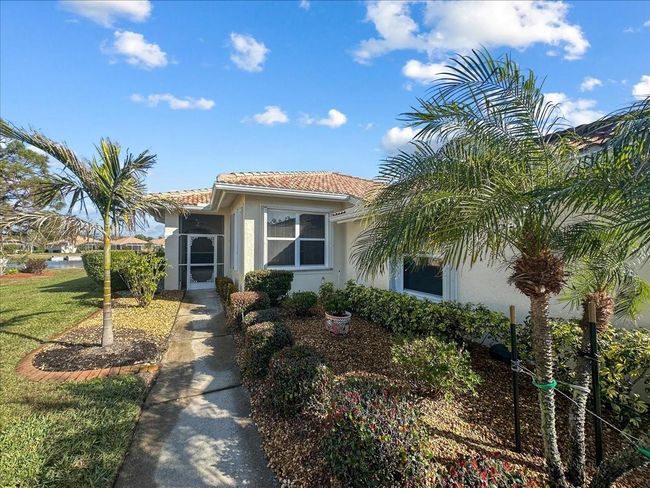 6730 Greenview Ln, House other with 3 bedrooms, 2 bathrooms and null parking in ENGLEWOOD FL | Image 6
