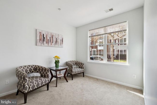 42812 Smallwood Ter, Townhouse with 3 bedrooms, 4 bathrooms and null parking in CHANTILLY VA | Image 6