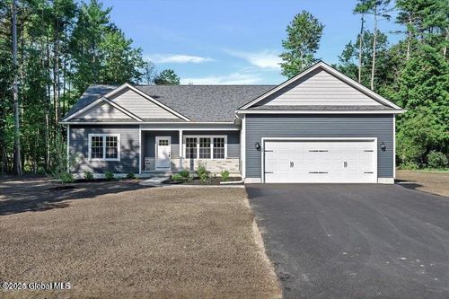 16 Surcingle Rd, Queensbury, NY, 12804-8061 | Card Image