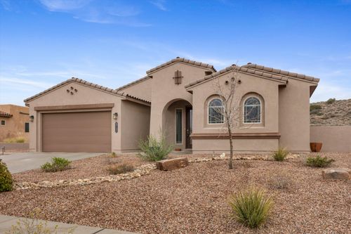5732 Pikes Peak Loop Ne, Rio Rancho, NM, 87144-1011 | Card Image