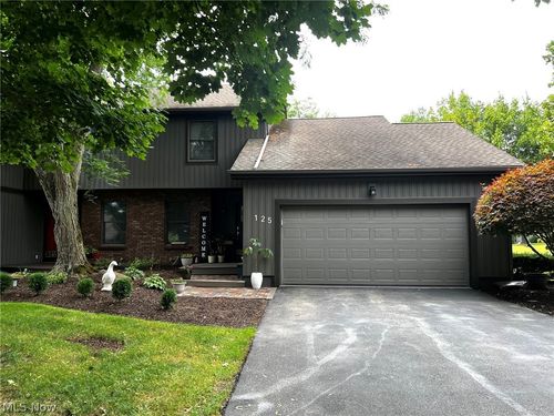 125 Diamond Way, Cortland, OH, 44410-1377 | Card Image