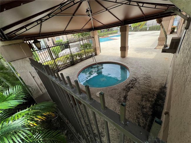 APT-4306 - 2846 S University Dr, Condo with 1 bedrooms, 1 bathrooms and null parking in Davie FL | Image 8