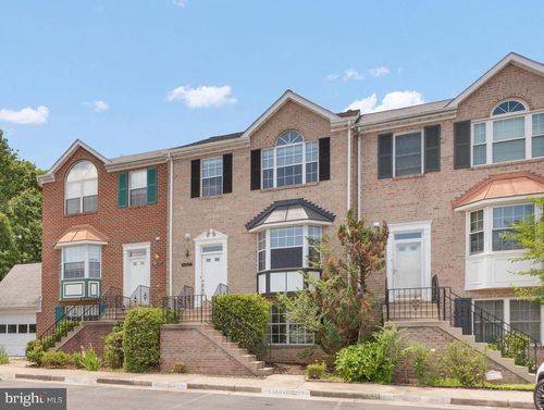 46613 Silhouette Sq, STERLING, VA, 20164-6322 | Card Image