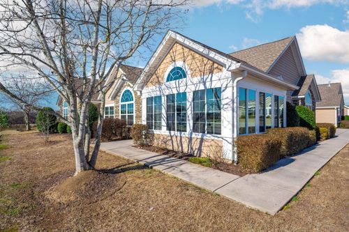 2541 Baskette Way, Chattanooga, TN, 37421-7608 | Card Image