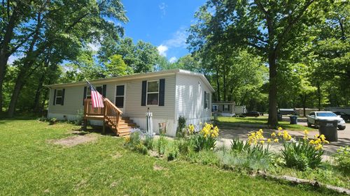 2371 Maple Ln, Dorr, MI, 49323-9574 | Card Image