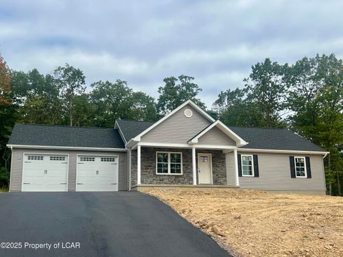 231 Mountain Rd, Drums, PA, 18222-3201 | Card Image
