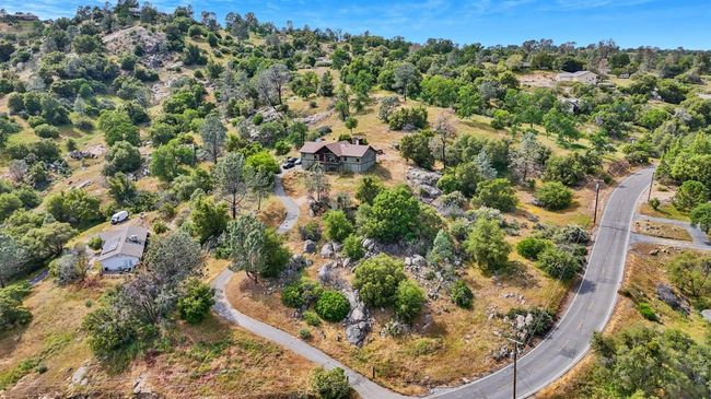 31008 N Dome Dr, House other with 3 bedrooms, 0 bathrooms and null parking in Coarsegold CA | Image 7