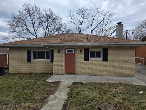 3216 Brodhead Rd, Aliquippa, PA, 15001-1367 | Card Image