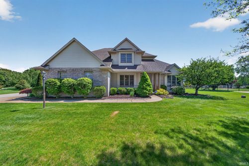 51700 Deer Trail Dr, Granger, IN, 46530-7384 | Card Image