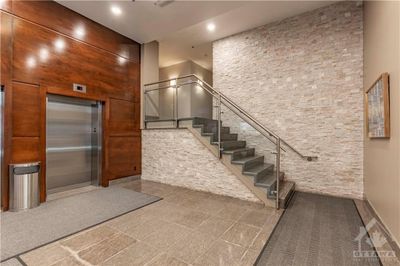 717 - 238 Besserer St, Condo with 2 bedrooms, 2 bathrooms and null parking in Ottawa ON | Image 3