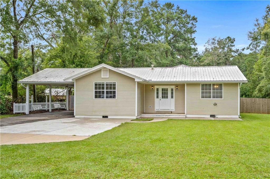 Randall Ave, Daphne, AL 36526