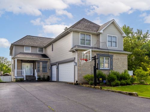 1213 Prairie Ave, Barrington, IL, 60010-5050 | Card Image