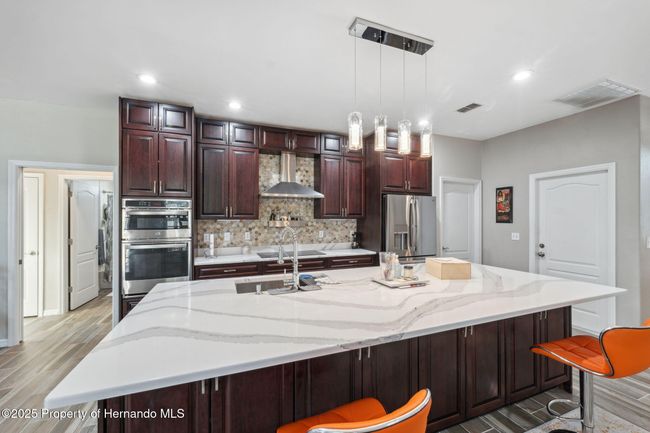 Kitchen | Image 12