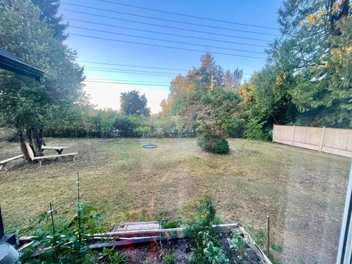 244xx Dewdney Trunk Rd, Maple Ridge, BC, V4R1W9 | Card Image