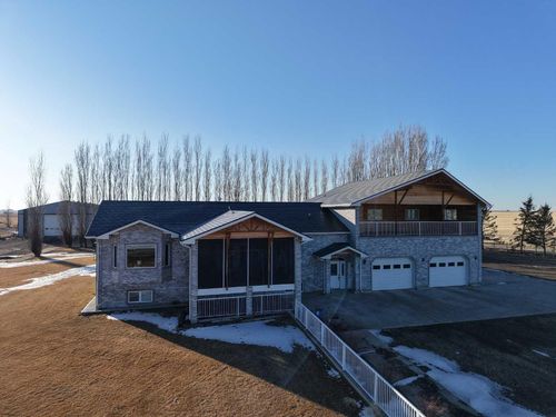 102082 Range Road 123, Burdett, AB, T0K0J0 | Card Image