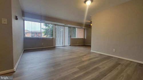 apt-211-431 Armistead St, ALEXANDRIA, VA, 22312-3703 | Card Image
