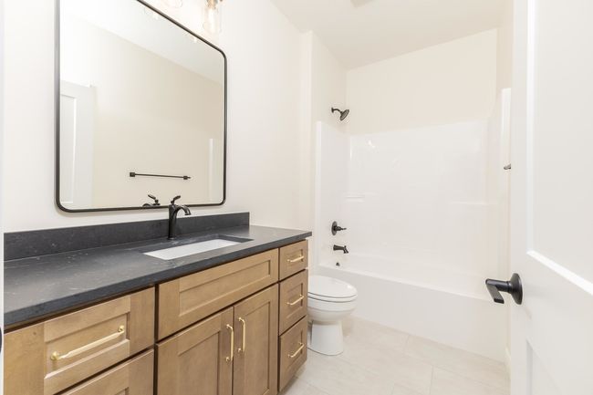 2538 Marble Rd, House other with 3 bedrooms, 2 bathrooms and 2 parking in Normal IL | Image 32