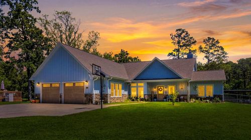 229 Knollwood Crk, Onalaska, TX, 77360-7379 | Card Image