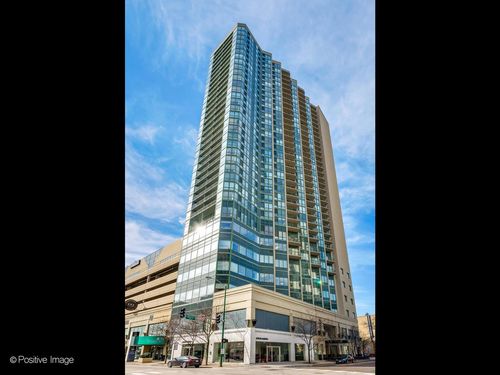apt-3105-111 W Maple St, Chicago, IL, 60610-5463 | Card Image