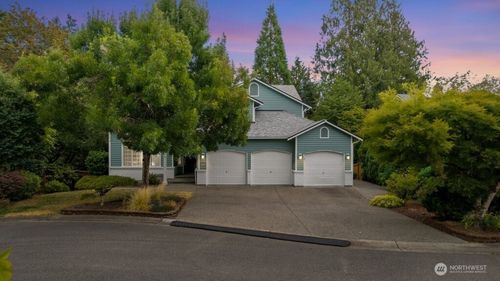 9306 138th Court Ne, Redmond, WA, 98052 | Card Image
