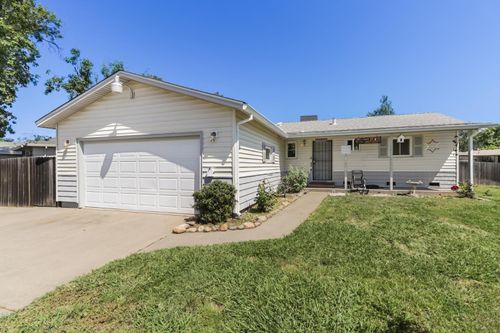 10579 Zibibba Way, Rancho Cordova, CA, 95670-3826 | Card Image
