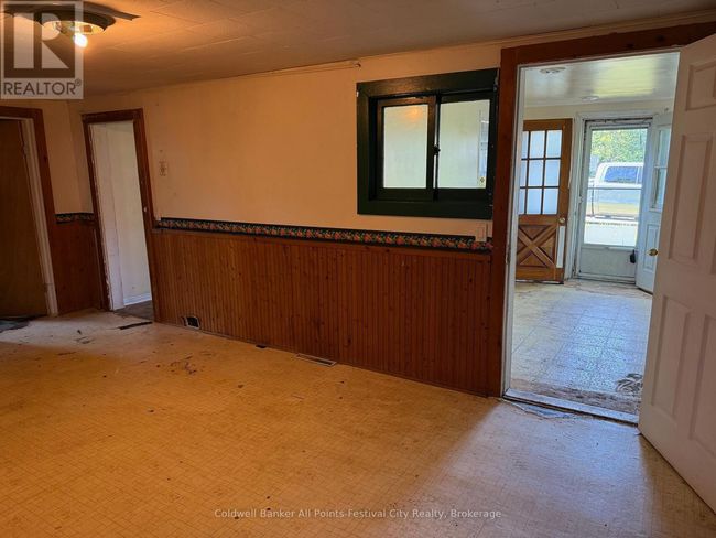 9 Blake St E, House other with 2 bedrooms, 2 bathrooms and 2 parking in Goderich ON | Image 8
