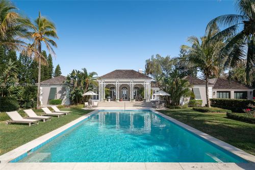 21 S Beach Rd, Jupiter Island, FL, 33455-2227 | Card Image