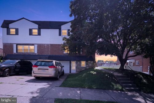 606 Artwood Dr, PHILADELPHIA, PA, 19115-2807 | Card Image