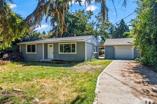 21136 33rd Ave S, SeaTac, WA, 98198-4228 | Card Image