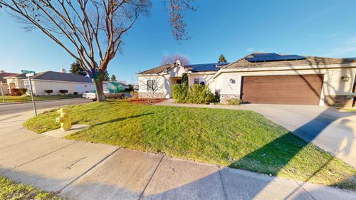 1023 Santa Barbara Way, Yuba City, CA, 95991-1958 | Card Image