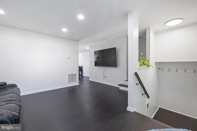 11922 Rumsfeld Ter, Townhouse with 3 bedrooms, 4 bathrooms and null parking in SILVER SPRING MD | Image 4