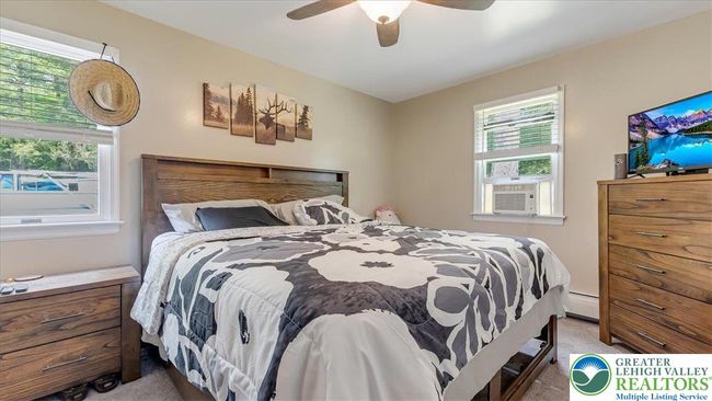 225 Creek Rd, House other with 2 bedrooms, 1 bathrooms and null parking in Greentown PA | Image 18